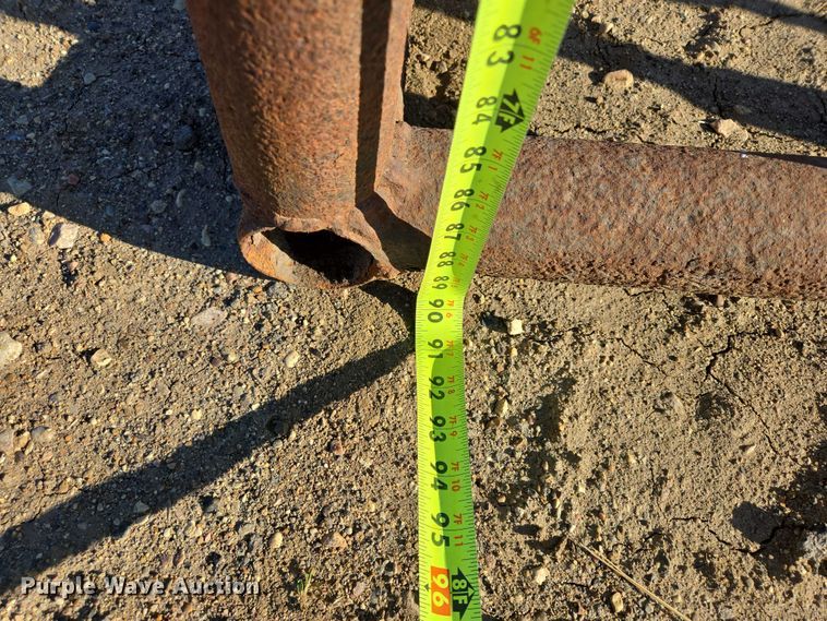image for item ER1536 (6) hay bale feeders