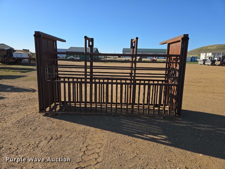 image for item ER1537 Livestock chute