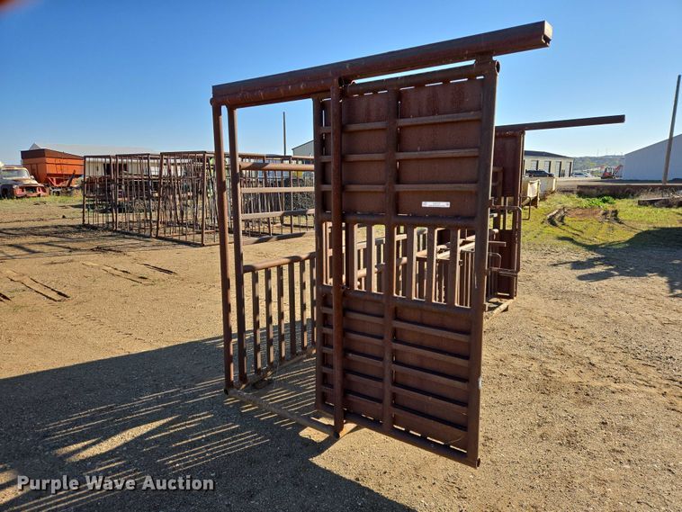 image for item ER1537 Livestock chute