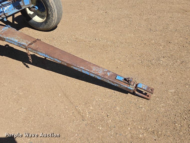 image for item ER1555 Gravity wagon