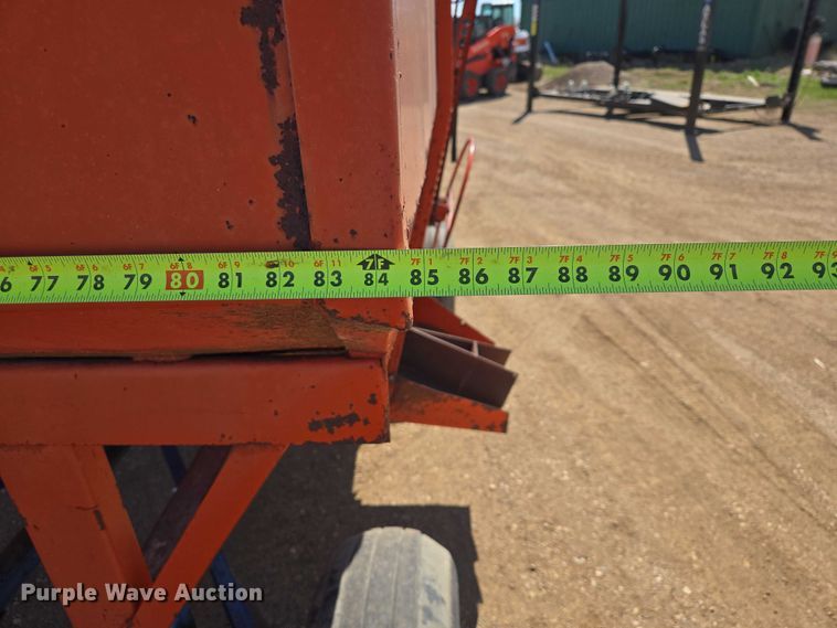 image for item ER1555 Gravity wagon