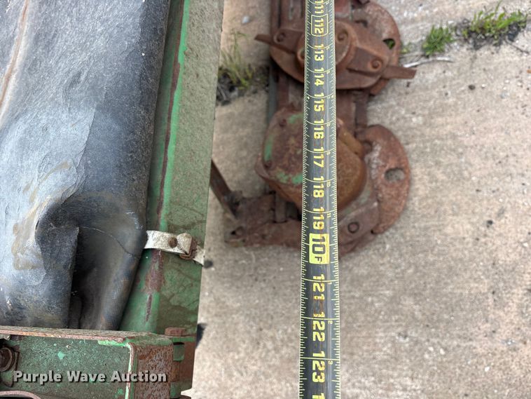 image for item ET2051 John Deere 285 disc mower