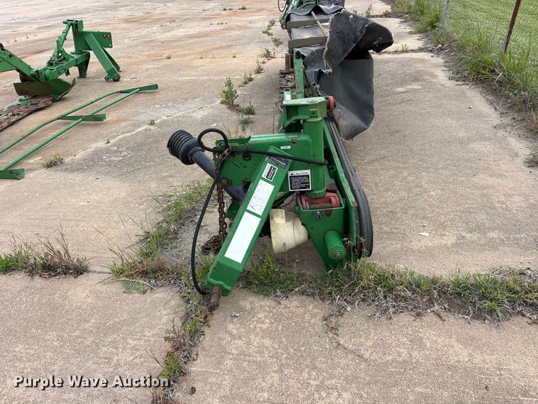 image for item ET2052 John Deere 285 disc mower