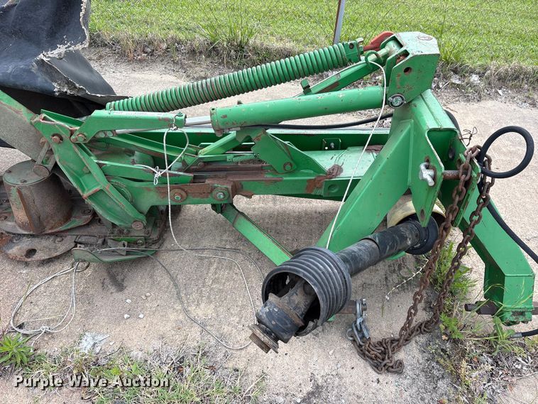 image for item ET2052 John Deere 285 disc mower