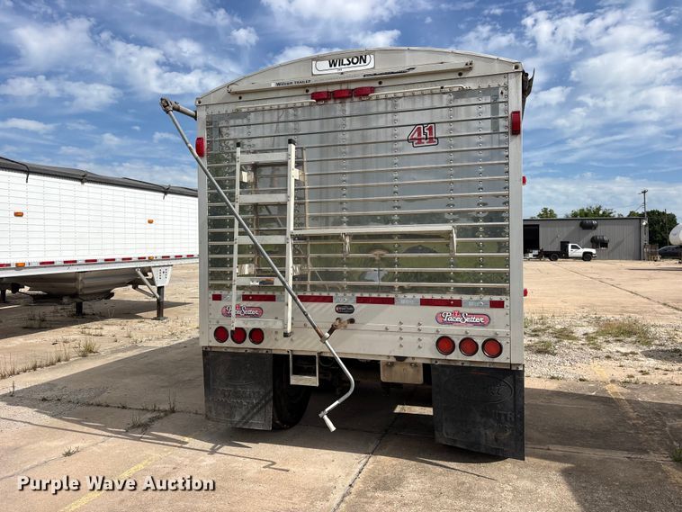image for item ET2056 2016 Wilson DWH-500 grain trailer