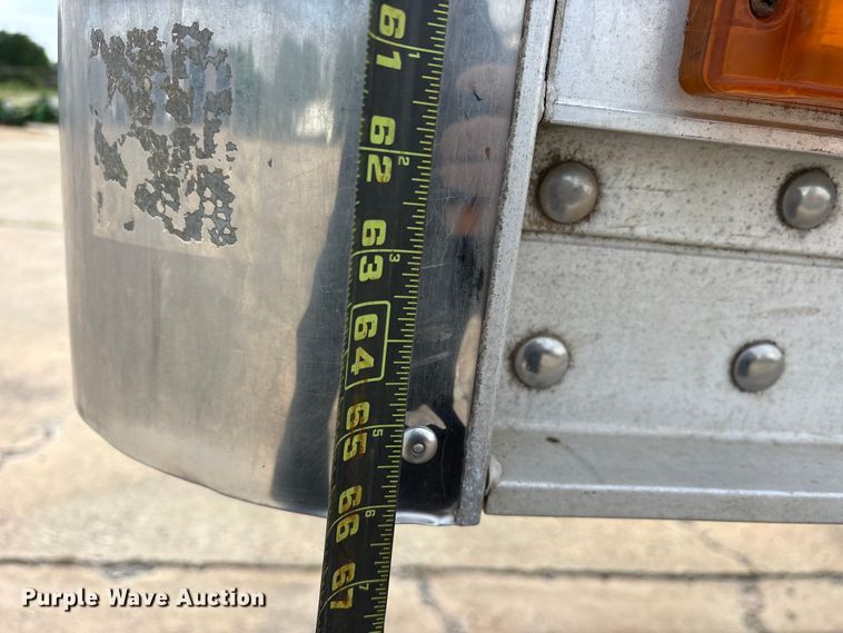 image for item ET2056 2016 Wilson DWH-500 grain trailer