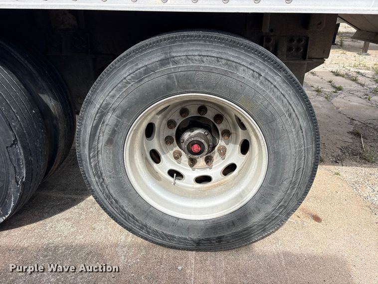 image for item ET2056 2016 Wilson DWH-500 grain trailer