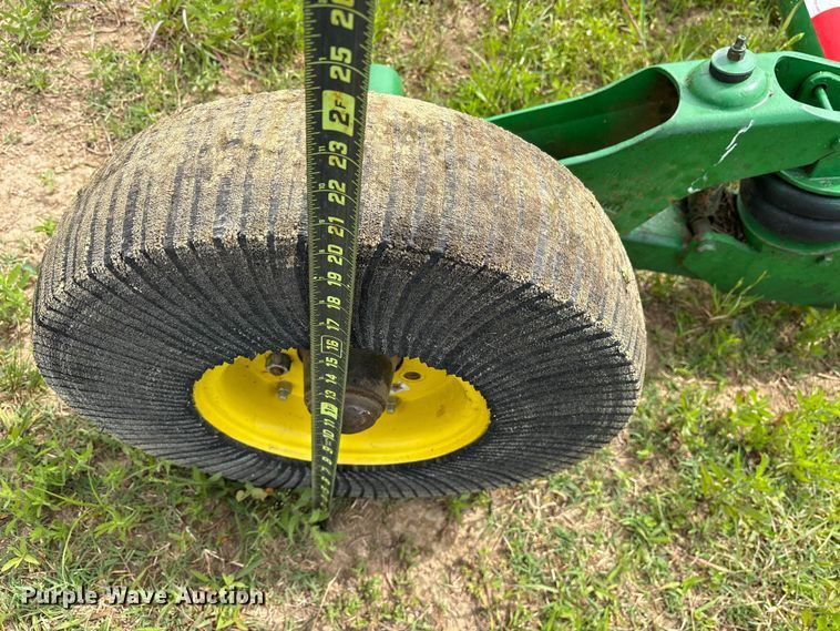 image for item ET2059 John Deere CX15 rotary mower