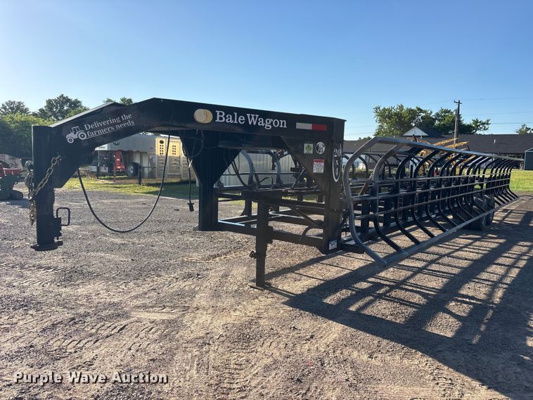 image for item ET2078 Industrias America 20X4 hay bale trailer