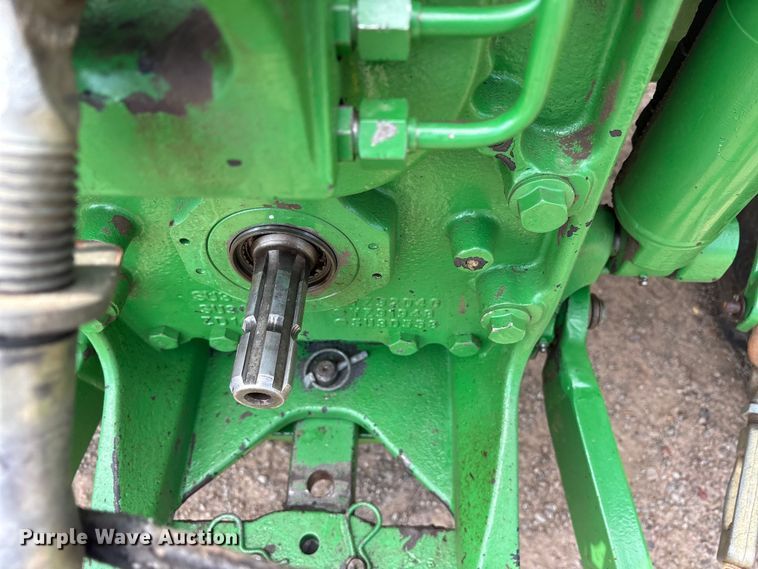 image for item ET2093 2014 John Deere 6115D MFWD tractor