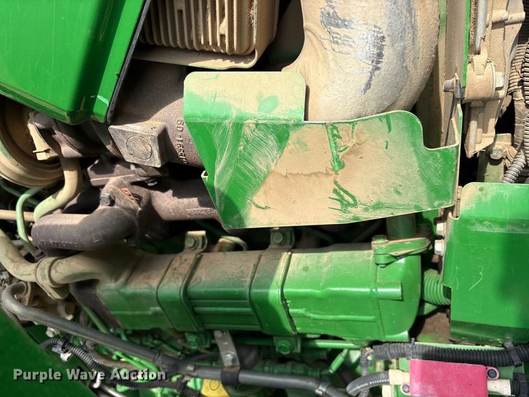 image for item ET2093 2014 John Deere 6115D MFWD tractor
