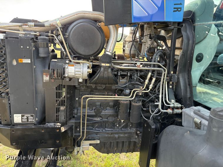 image for item EU5596 2004 New Holland TS125A tractor