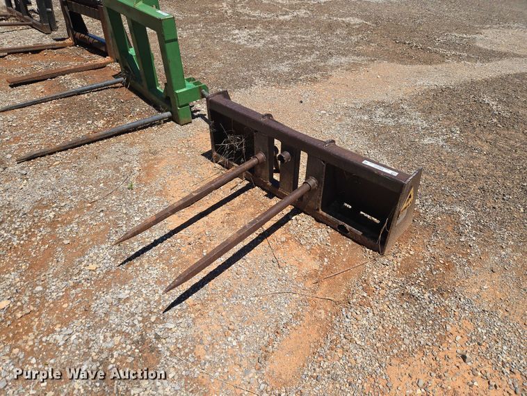 image for item EW0127 Dymax 210D5 skid steer bale spear