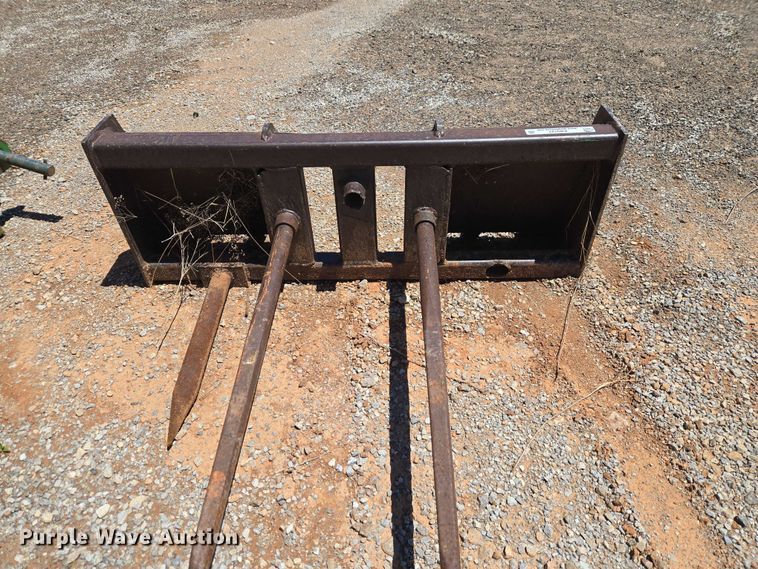 image for item EW0127 Dymax 210D5 skid steer bale spear