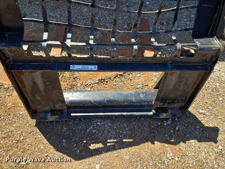 image for item EW0129 Caterpillar skid steer forks