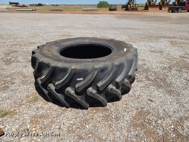 image for item EW0131 Firestone Radial All Traction DT tire