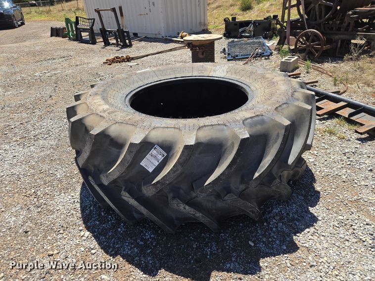image for item EW0131 Firestone Radial All Traction DT tire