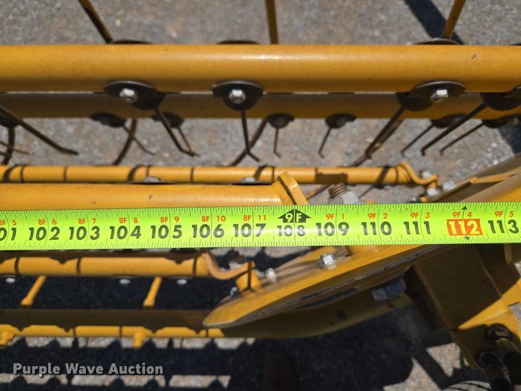 image for item EW0135 2023 Vermeer R2300 hay rake
