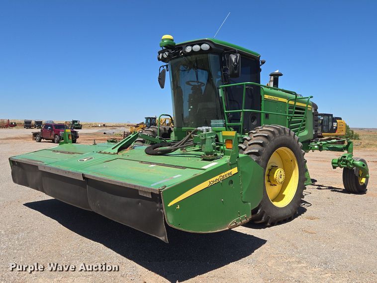 image for item EW0137 2012 John Deere R450 swather / windrower