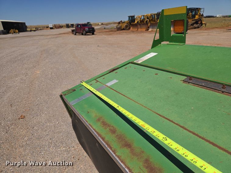 image for item EW0137 2012 John Deere R450 swather / windrower