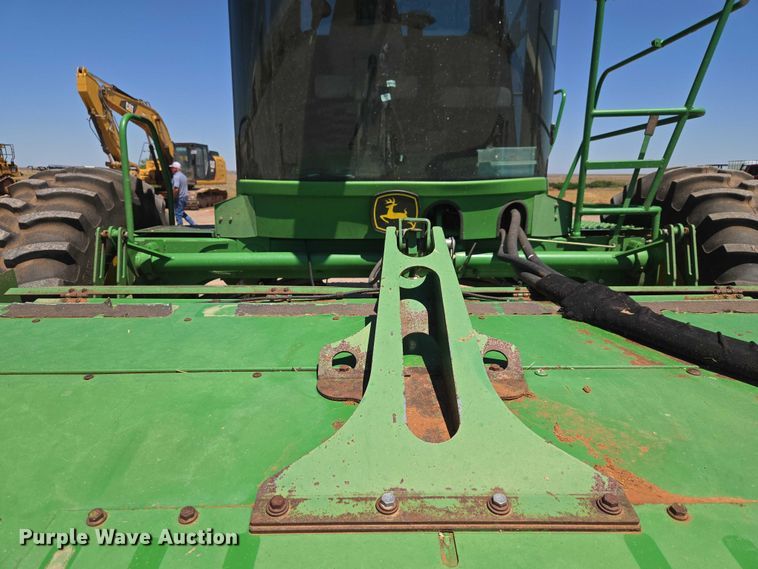image for item EW0137 2012 John Deere R450 swather / windrower