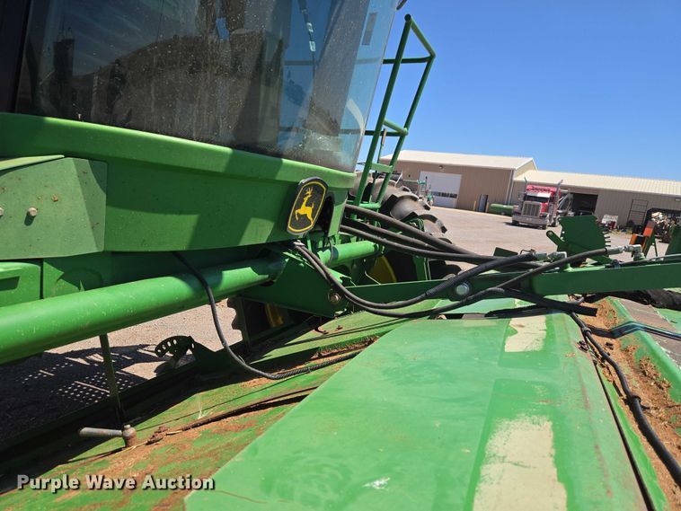 image for item EW0137 2012 John Deere R450 swather / windrower