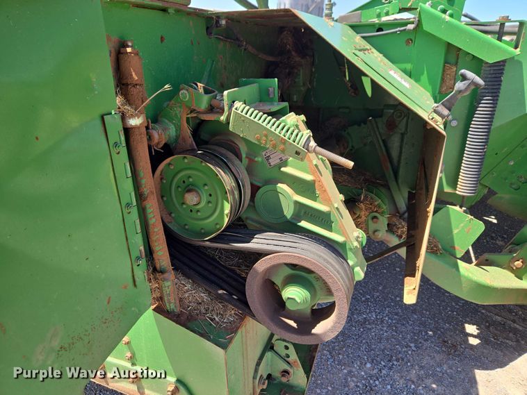 image for item EW0137 2012 John Deere R450 swather / windrower