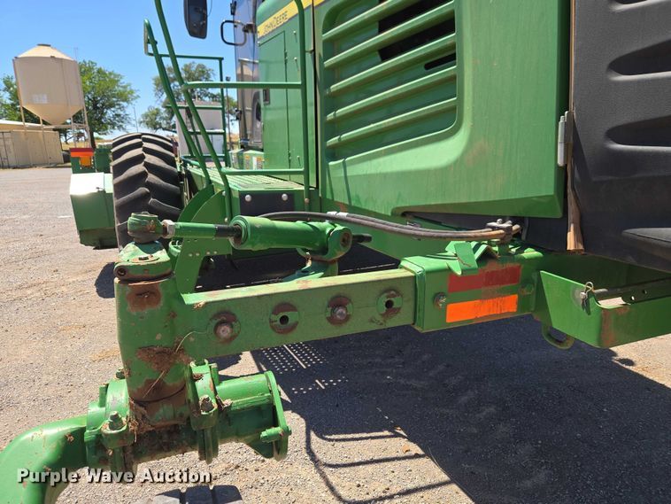 image for item EW0137 2012 John Deere R450 swather / windrower