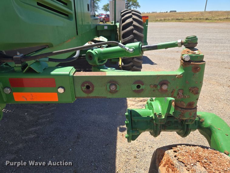 image for item EW0137 2012 John Deere R450 swather / windrower