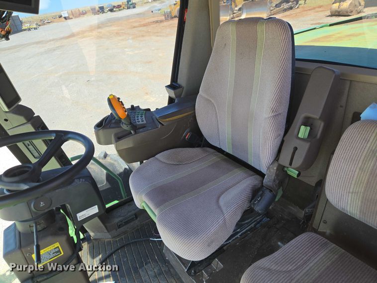 image for item EW0137 2012 John Deere R450 swather / windrower