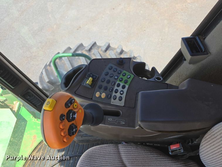 image for item EW0137 2012 John Deere R450 swather / windrower