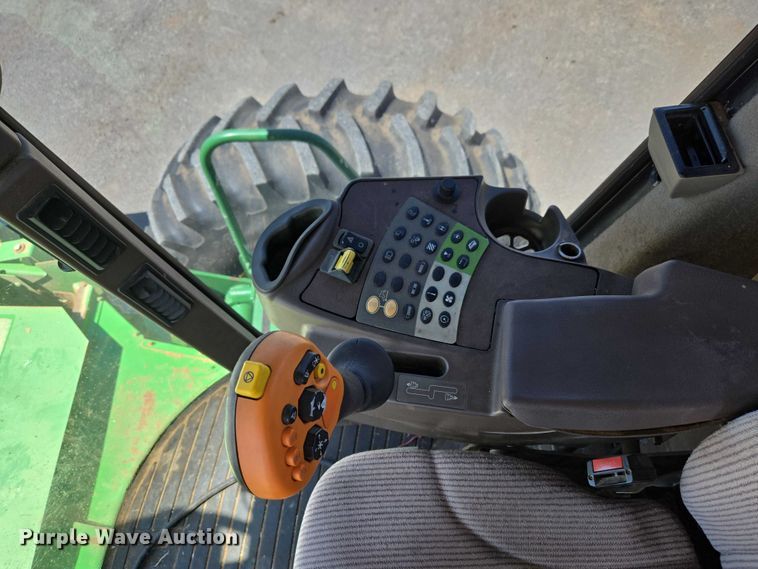 image for item EW0137 2012 John Deere R450 swather / windrower