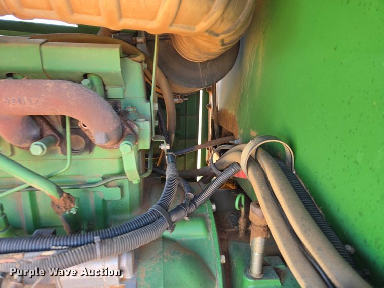 image for item EW0137 2012 John Deere R450 swather / windrower