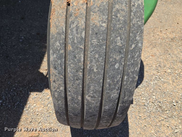 image for item EW0137 2012 John Deere R450 swather / windrower