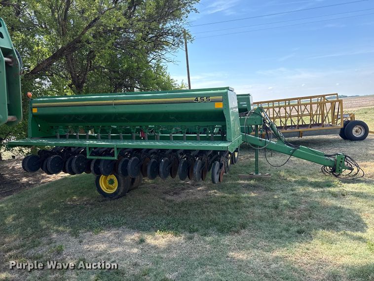 image for item EW4509 John Deere 455 grain drill