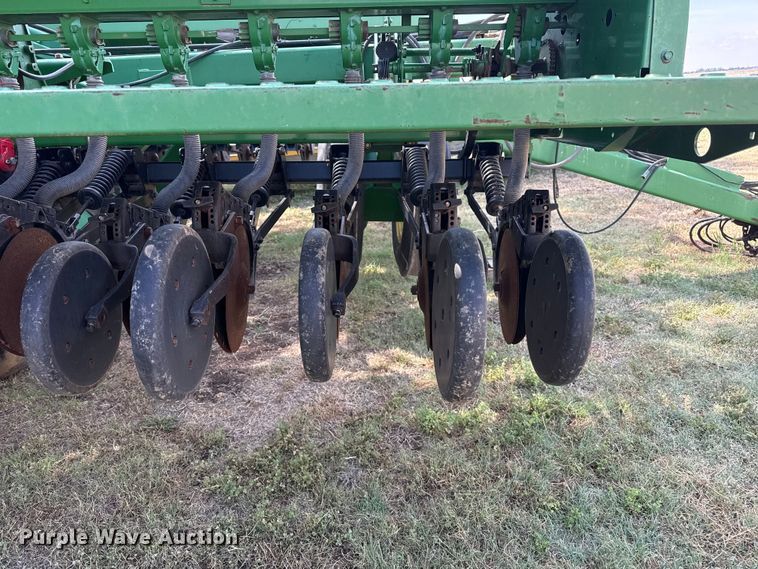 image for item EW4509 John Deere 455 grain drill