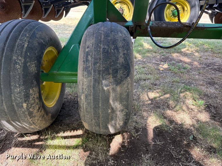 image for item EW4509 John Deere 455 grain drill