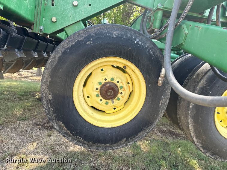 image for item EW4509 John Deere 455 grain drill
