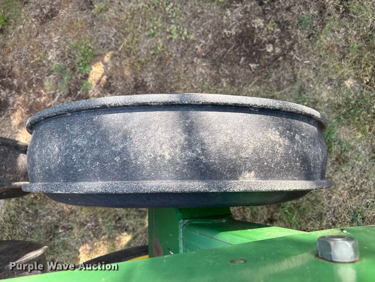 image for item EW4509 John Deere 455 grain drill