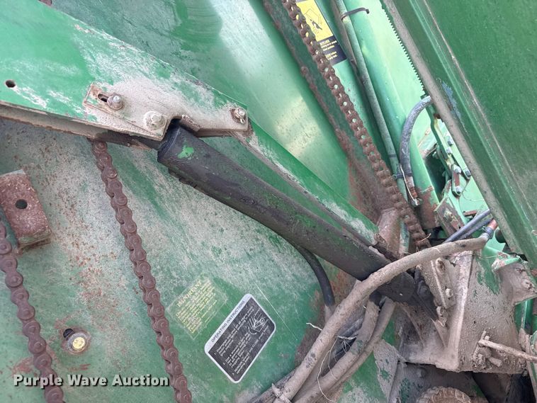 image for item EW4512 John Deere 530 round baler