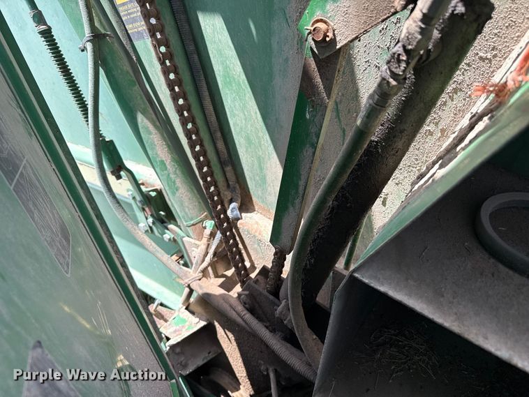 image for item EW4512 John Deere 530 round baler