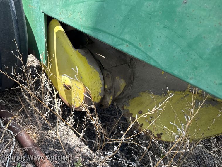 image for item EW4512 John Deere 530 round baler