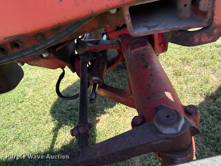image for item EW4536 1973 International 1466 Farmall tractor