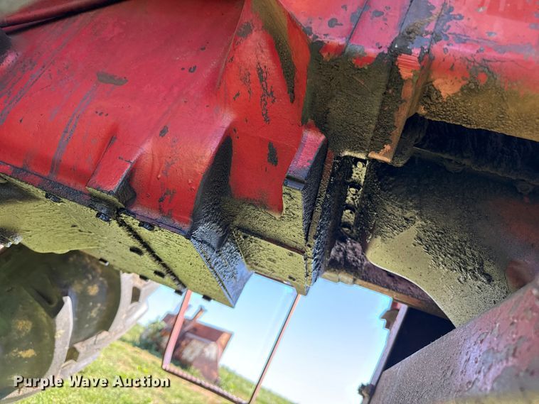 image for item EW4536 1973 International 1466 Farmall tractor