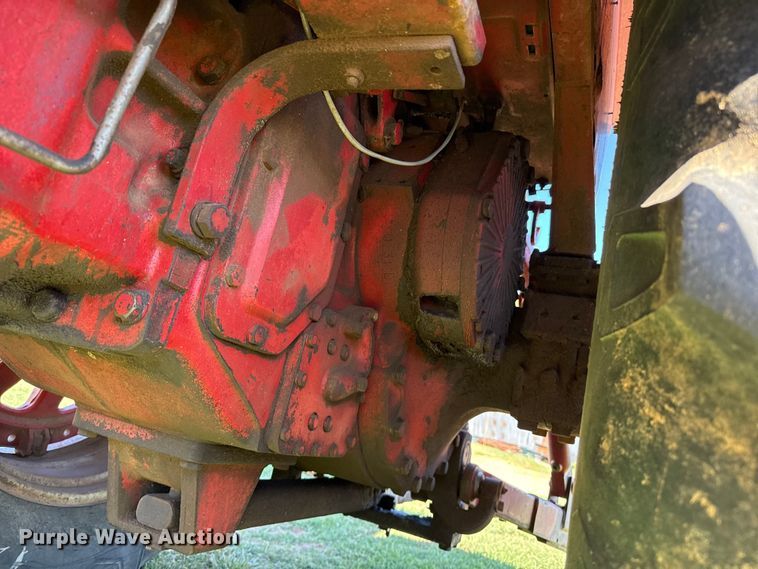 image for item EW4536 1973 International 1466 Farmall tractor