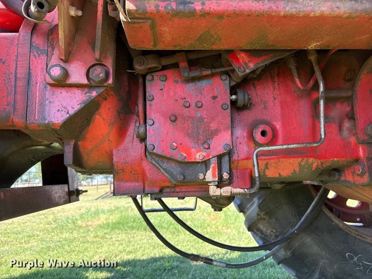 image for item EW4536 1973 International 1466 Farmall tractor