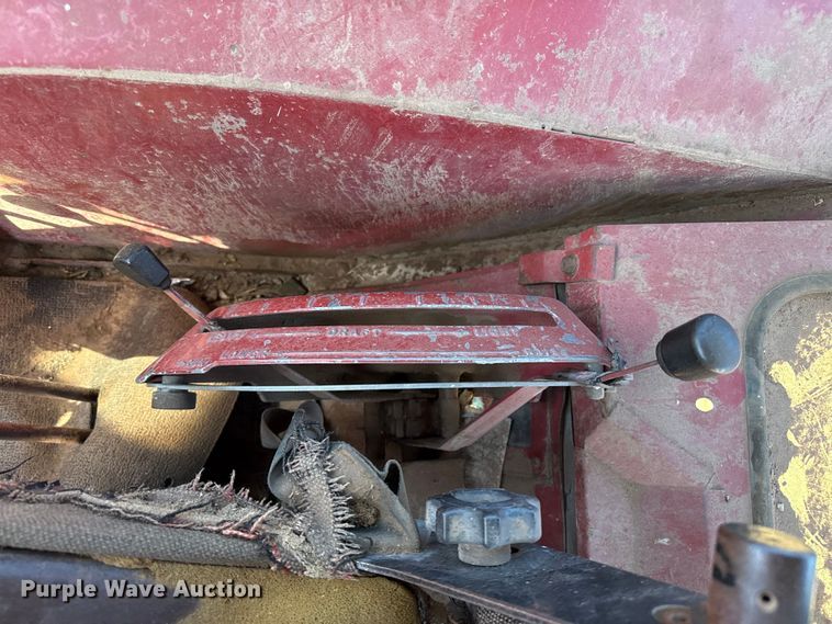image for item EW4536 1973 International 1466 Farmall tractor