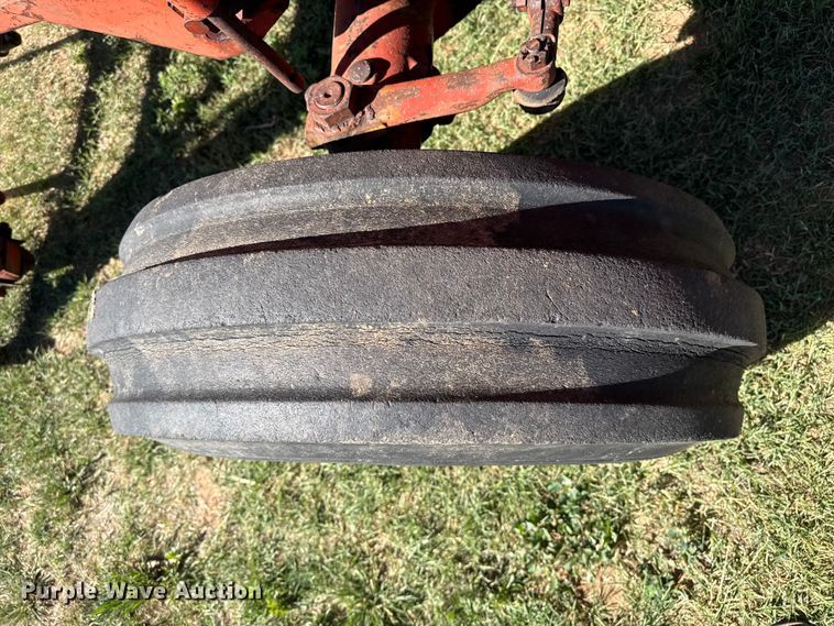 image for item EW4536 1973 International 1466 Farmall tractor