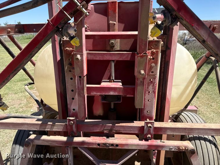 image for item EW4568 Hardi ES0500 sprayer trailer