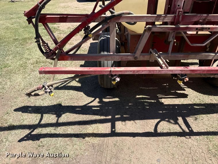 image for item EW4568 Hardi ES0500 sprayer trailer